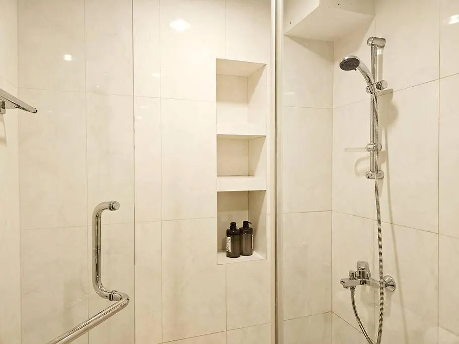 شقة Fahrenheit Bukit Bintang Big Group 13Pax Family Suites كوالالمبور