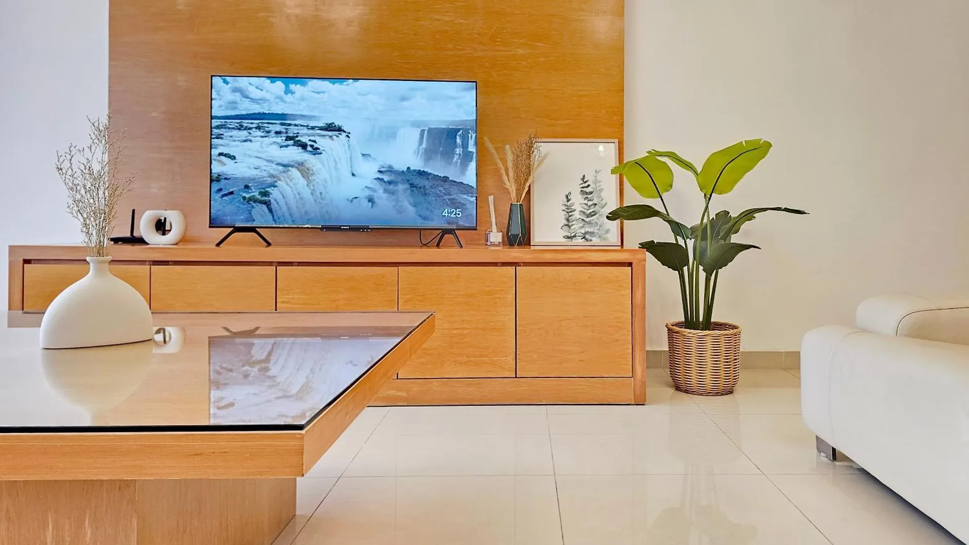 Fahrenheit Bukit Bintang Big Group 13Pax Family Suites كوالالمبور ماليزيا